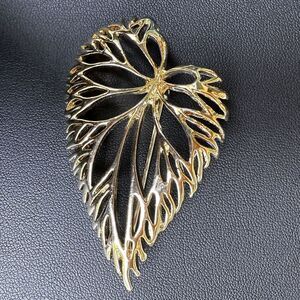 Vintage Brooch Pin 2.25" Leaf Open Yellow Gold Plated Metal Minimalist Retro MCM